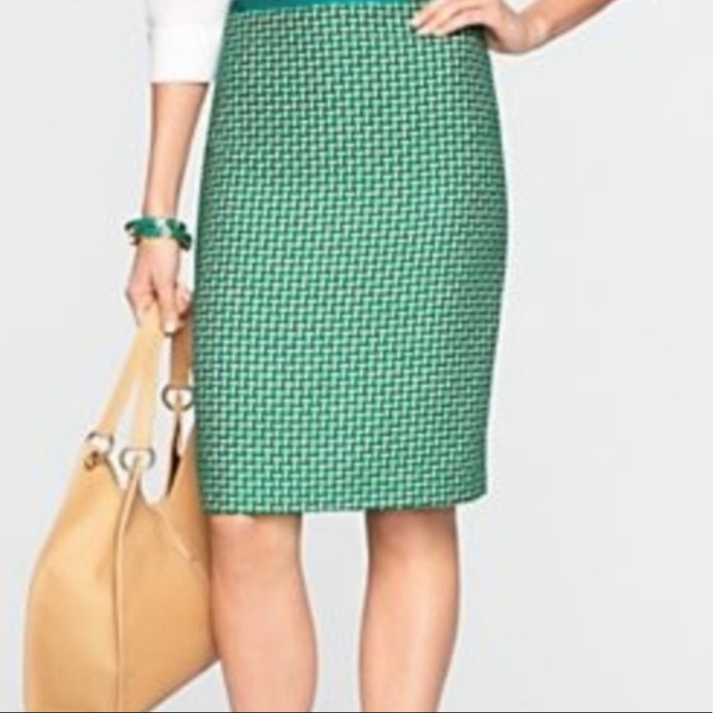 Talbots tweed green and white skirt size 8P